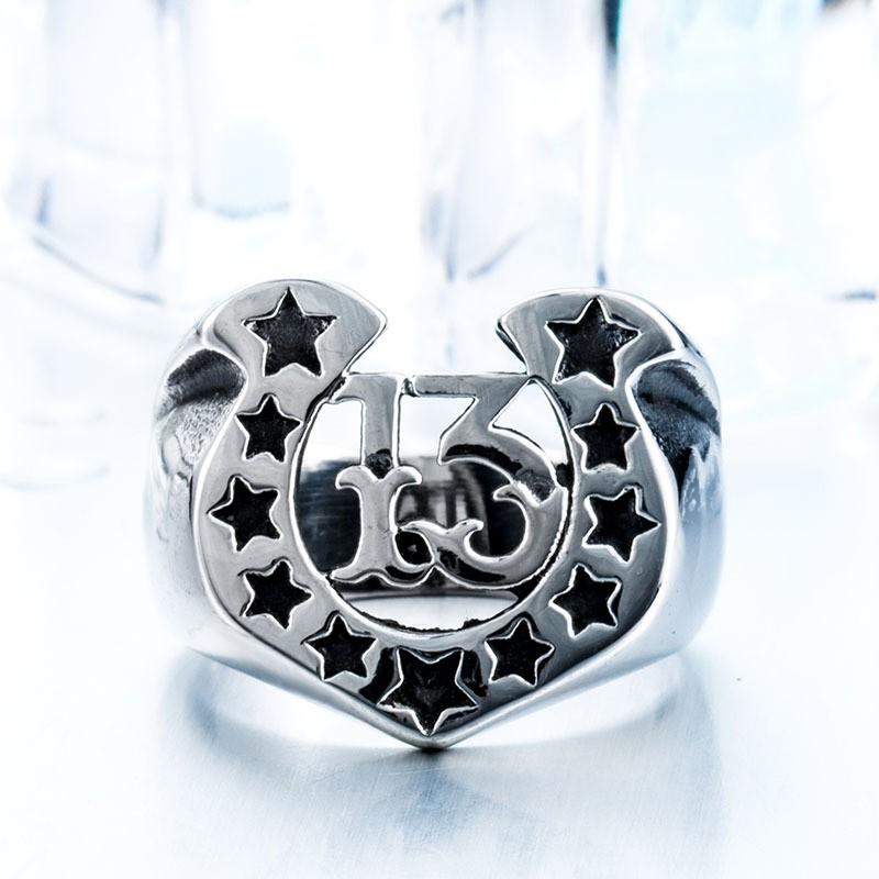 リング 指輪 メンズ ステンレス 馬蹄 13 サージカルステンレス 馬 ウマ 蹄鉄 ナンバー スター 星 ユニーク 個性的 ユニセックス ペア プレゼント |  | 04