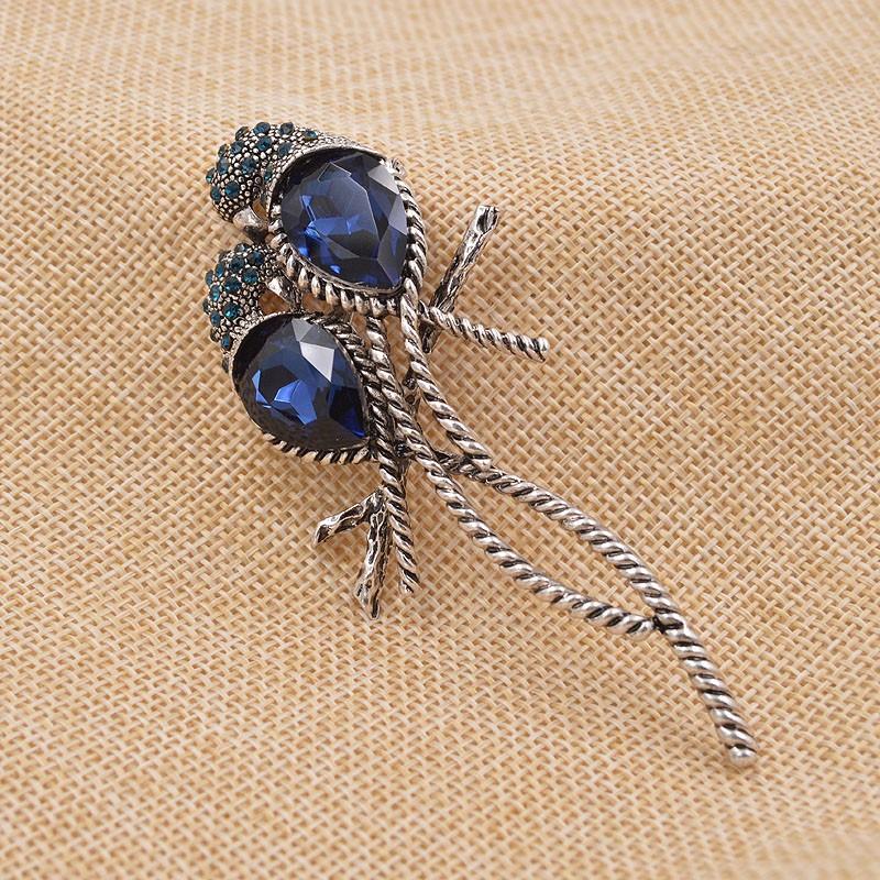 ブローチ ストーン 鳥 インコ オウム シルバー プレゼント 可愛い スチームパンク パーティ ラインストーン ブルーバード ペア ピンズ 青い鳥 ギフト |  | 04