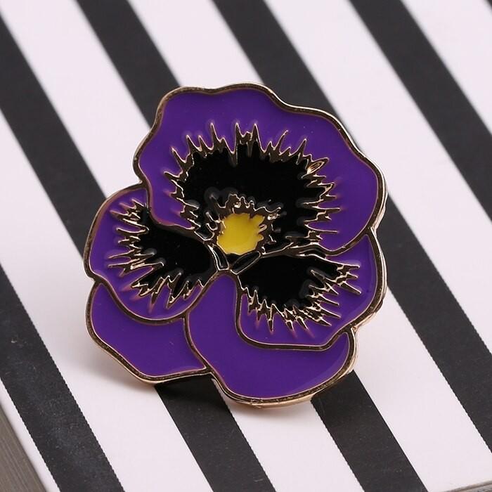 パンジー ブローチ ピンズ 花 ギフト 紫 バイオレット パープル フラワー プレゼント ガーリー 可愛い 大人 結婚式 シンプル レディース おしゃれ ギフト |  | 03