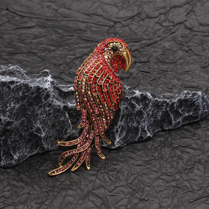 ブローチ 鳥 インコ オウム ワシ 鷲 黒 赤 ラインストーン レディース メンズ ユニセックス アニマル ブローチピン ギフト プレゼント ストーン かっこいい |  | 06