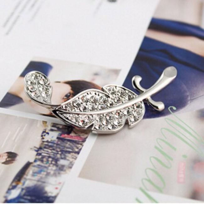 ブローチ ラインストーン 羽 フェザー 羽根 ピンズ コサージュ ブローチピン エナメル プレゼント ガーリー 可愛い レディース パーティ ウェディング |  | 03