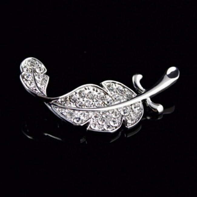 ★FOXEY ブローチ シルバー コサージュ ラインストーン ☆FOXEY ブローチ シルバー コサージュ ラインストーン