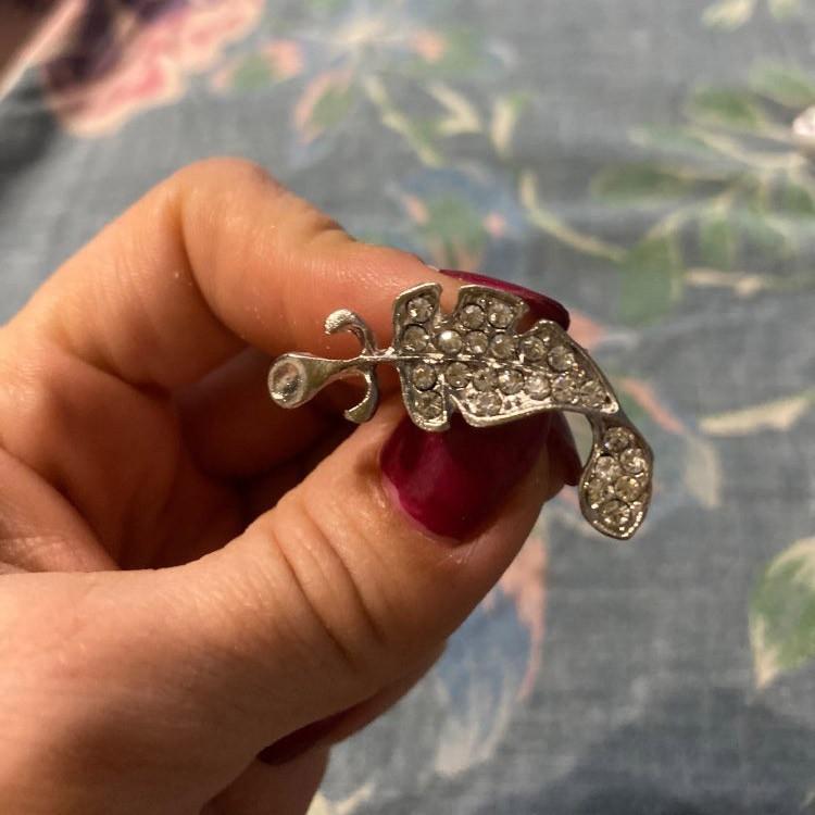 ブローチ ラインストーン 羽 フェザー 羽根 ピンズ コサージュ ブローチピン エナメル プレゼント ガーリー 可愛い レディース パーティ ウェディング |  | 06