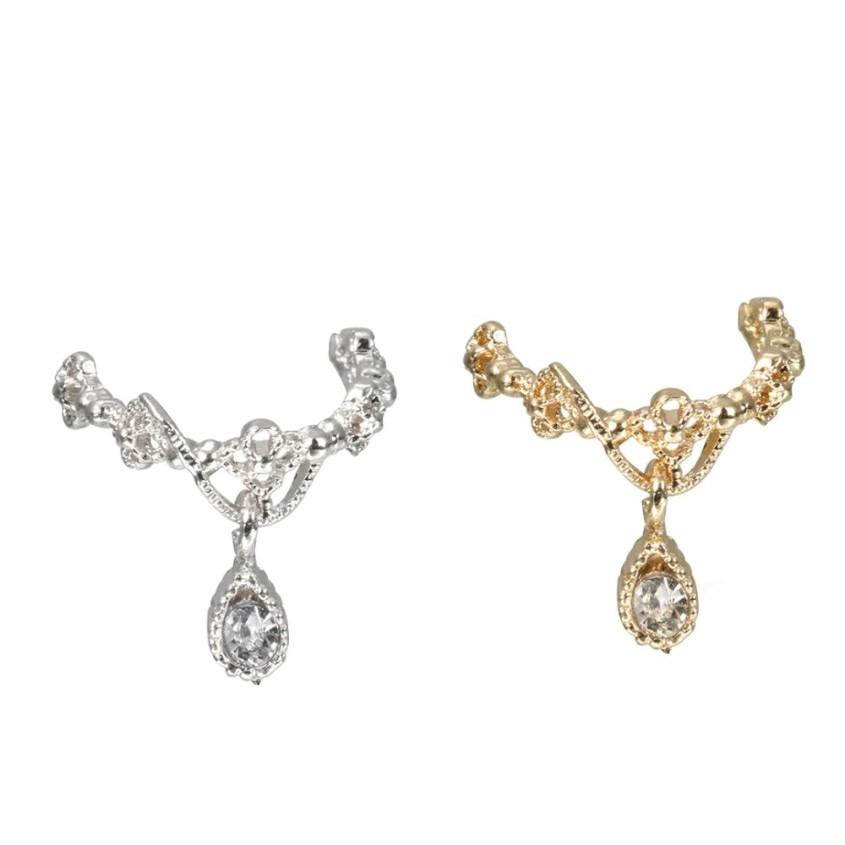 イヤーカフ イヤリング イヤークリップ ラインストーン レディース キラキラ ノンホール ピアス穴不要 金属アレルギー対応 ガーリー 大人 可愛い ストーン |  | 04