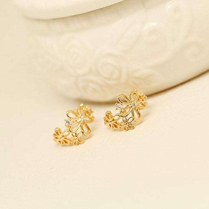 Shashi イヤーカフ フラワー 花 クリスタル イヤリング ゴールド フラワー イヤーカフ 花 イヤリング イヤークリップ シルバー