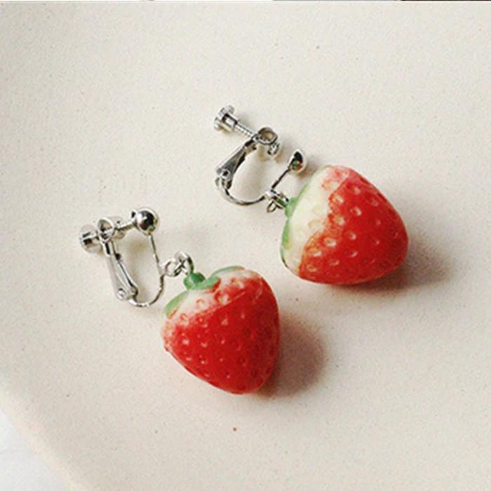 イヤリング イチゴ 苺 花 ハンドメイド クレイ 粘土 レジン イヤーカフ ノンホール ポップ 可愛い ガーリー カジュアル コスプレ ハロウィン パーティ ギフト |  | 05