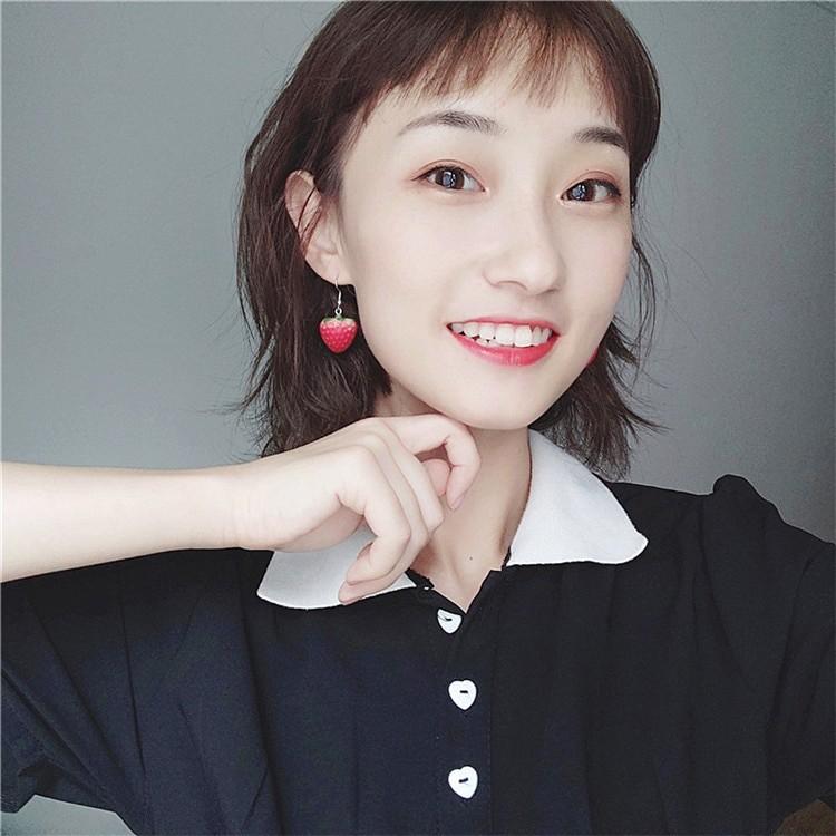 イヤリング イチゴ 苺 花 ハンドメイド クレイ 粘土 レジン イヤーカフ ノンホール ポップ 可愛い ガーリー カジュアル コスプレ ハロウィン パーティ ギフト |  | 08