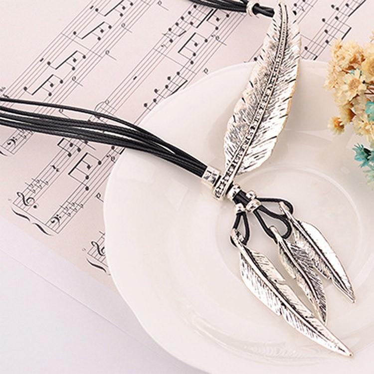 ネックレス ペンダント インディアン ネイティブアメリカン チョーカー 革紐 ロック パンク スチームパンク 大きい 羽根 羽 ハロウィン ヴィンテージ 鳥 |  | 08