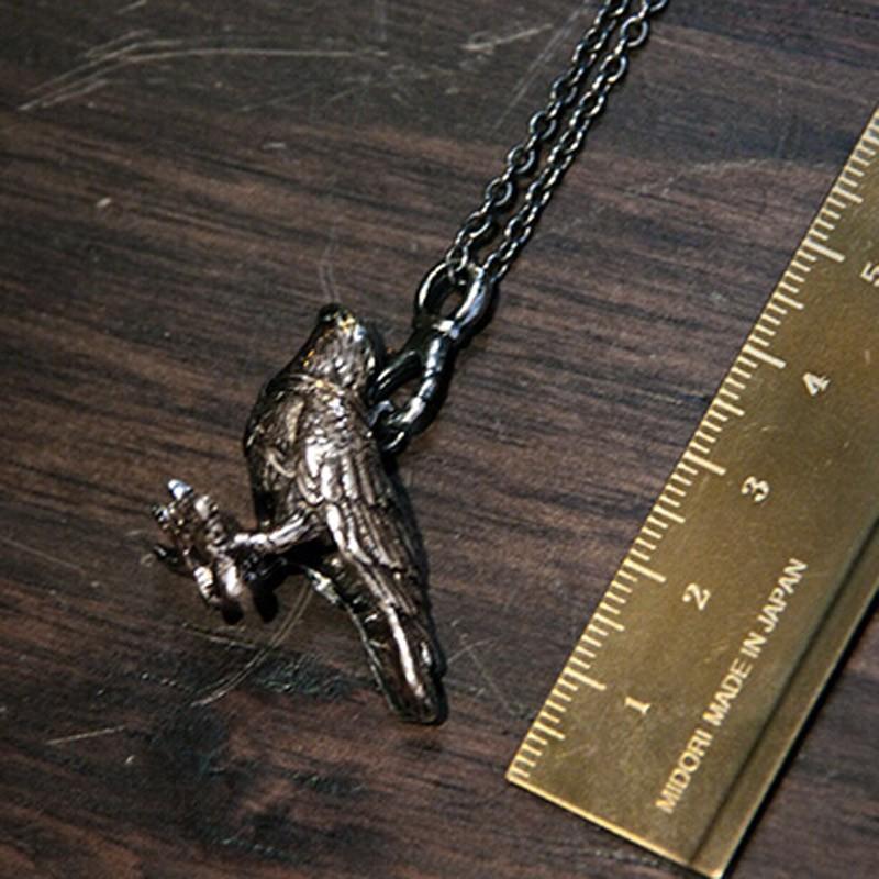 ネックレス ペンダント カラス フィギュア 烏 鳥 ゴスロリ V系 パンク ロック 鴉 クロウ かっこいい チョーカー シルバー ゴールド ブラック ハロウィン |  | 07
