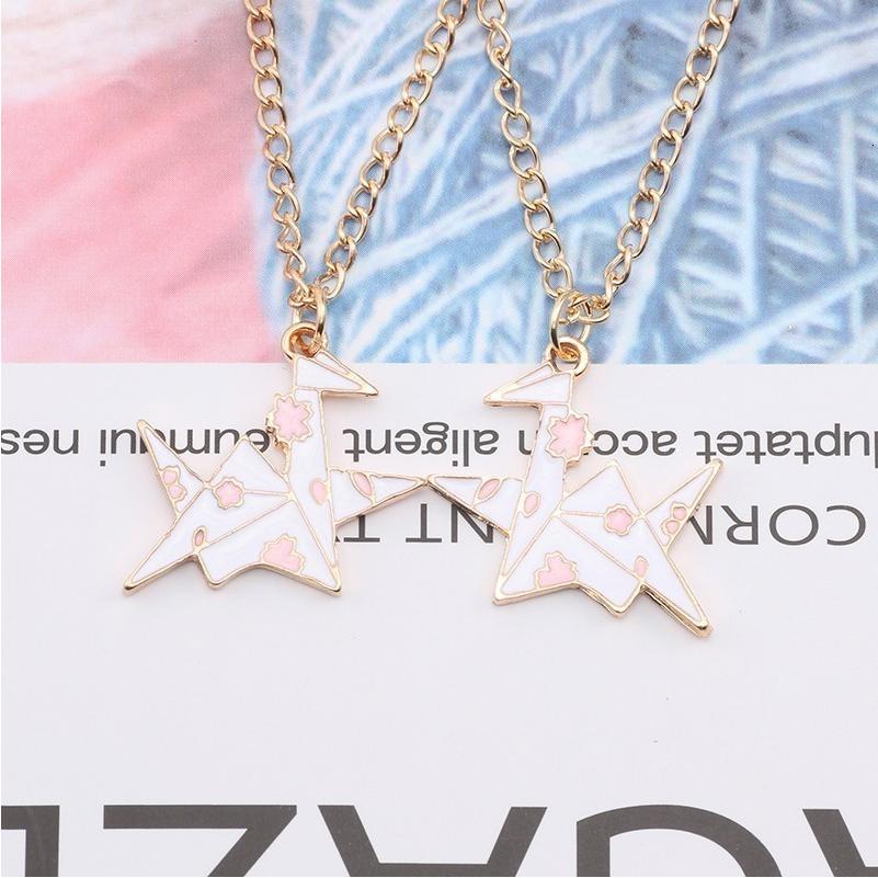 ネックレス ペンダント チョーカー オリガミ 折り紙 折鶴 ツル 鳥 鶴 アクセサリー 和風 和物 エレガント ファッション 着物 浴衣 |  | 04