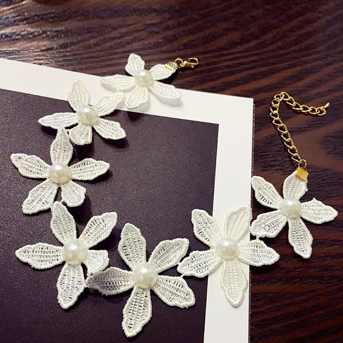 レース チョーカー 花 フラワー 首輪 ネックレス レディース ファッション ペンダント ユリ ロリータ ホワイト 白 ビジュー ジュエリー パール ストーン |  | 01