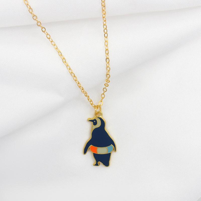 ペンギン ネックレス レディース アクセサリー アニマル モチーフ 鳥 アデリー フンボルト 動物 海 マリン 夏 可愛い カジュアル プレゼント ギフト ペンダント |  | 02