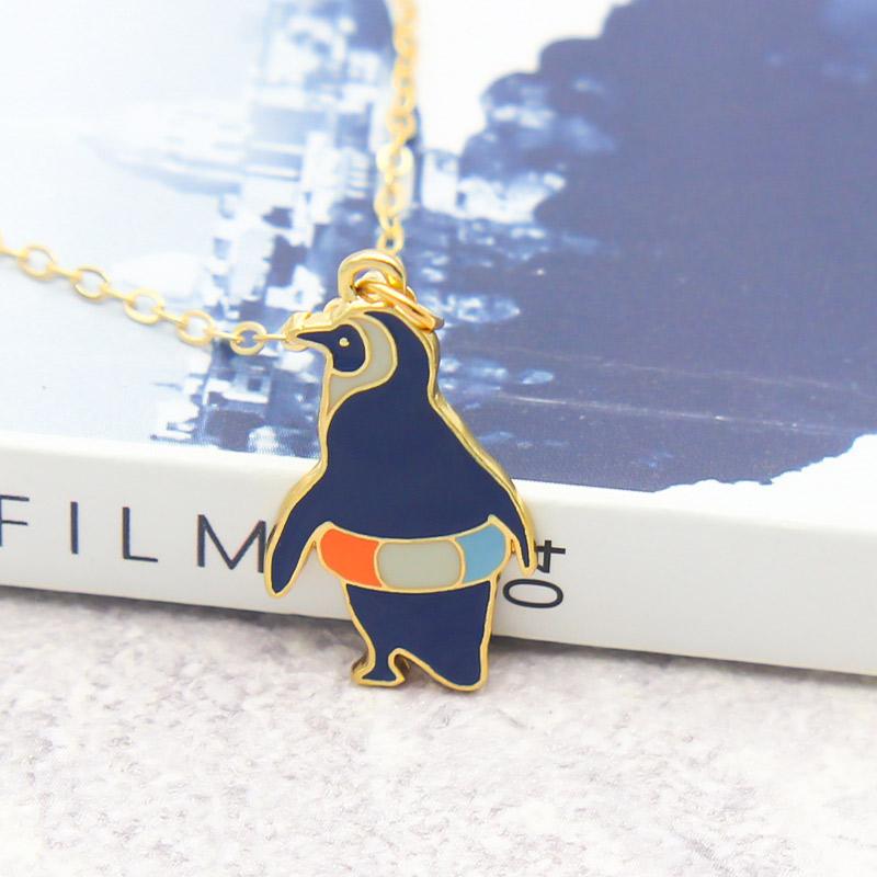 ペンギン ネックレス レディース アクセサリー アニマル モチーフ 鳥 アデリー フンボルト 動物 海 マリン 夏 可愛い カジュアル プレゼント ギフト ペンダント |  | 03