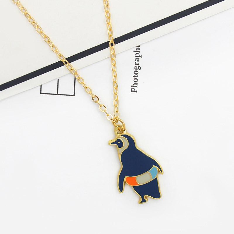 ペンギン ネックレス レディース アクセサリー アニマル モチーフ 鳥 アデリー フンボルト 動物 海 マリン 夏 可愛い カジュアル プレゼント ギフト ペンダント |  | 04
