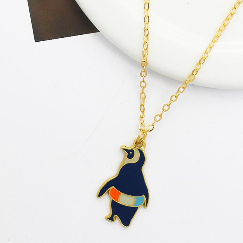ペンギン ネックレス レディース アクセサリー アニマル モチーフ 鳥 アデリー フンボルト 動物 海 マリン 夏 可愛い カジュアル プレゼント ギフト ペンダント |  | 07