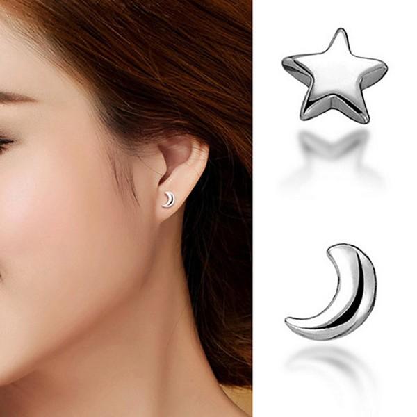 410Fj【高品質】月と星ピアス　GD　スター　ムーン　夜空　シンプル　大人女子 410Fj【高品質】月と星ピアス GD スター ムーン 夜空 シンプル