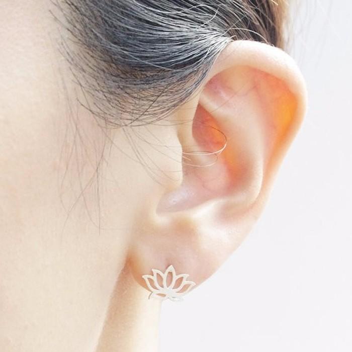 ロータス スタッド ピアス シンプル ハス 蓮 植物 花 レディース 可愛い ビンテージ アクセサリー スチームパンク アクセ シンプル シルバー ゴールド ギフト |  | 02