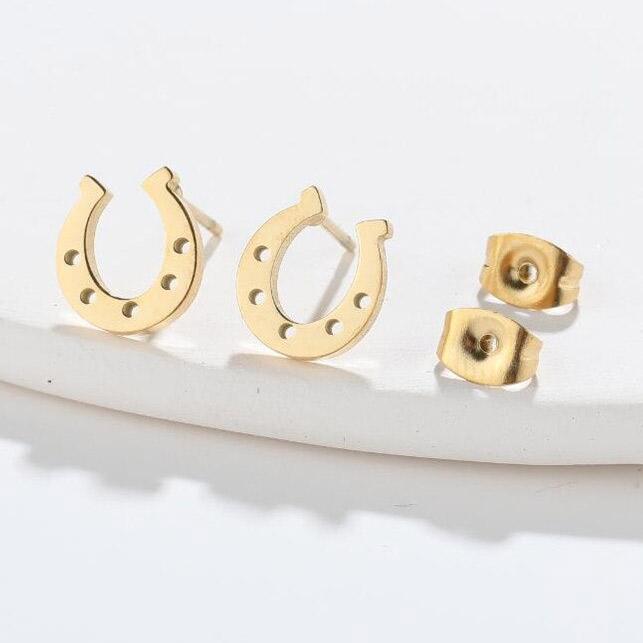馬 ひづめ ピアス ホースシュー 幸運 蹄 可愛い ビンテージ アクセ 大人 ガーリー シルバー ゴールド ハロウィン ギフト シンプル プレゼント レディース |  | 02
