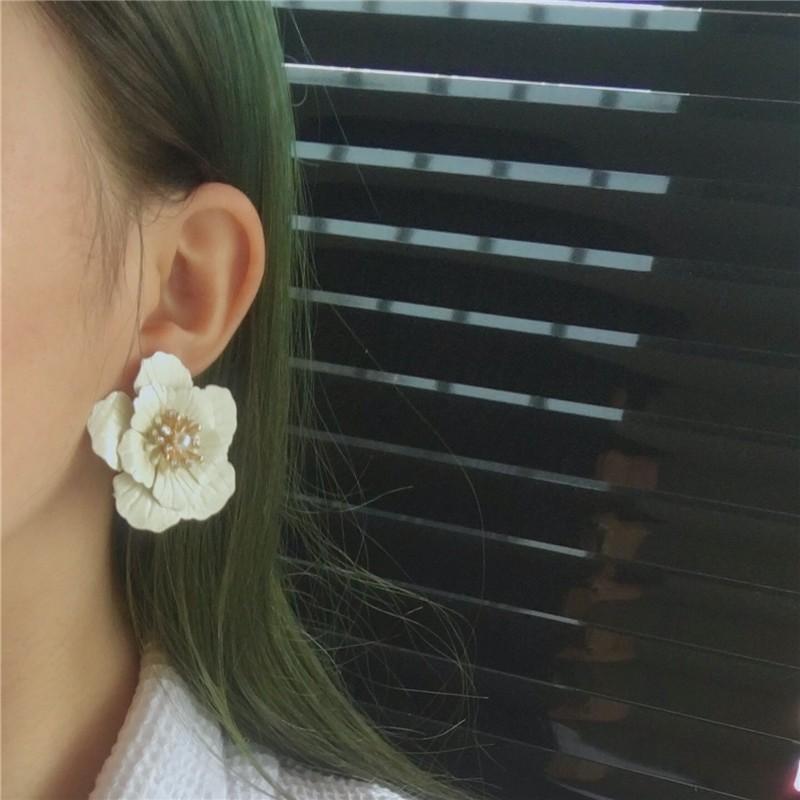 ピアス 花 フラワー 大きい パール ラインストーン ビジュー ビンテージ アクセサリー 大人 可愛い  クリスマス ガーリー パーティ大きめ |  | 03