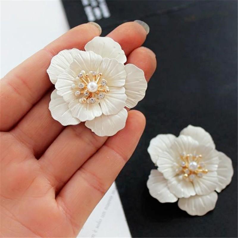 ピアス 花 フラワー 大きい パール ラインストーン ビジュー ビンテージ アクセサリー 大人 可愛い  クリスマス ガーリー パーティ大きめ |  | 04