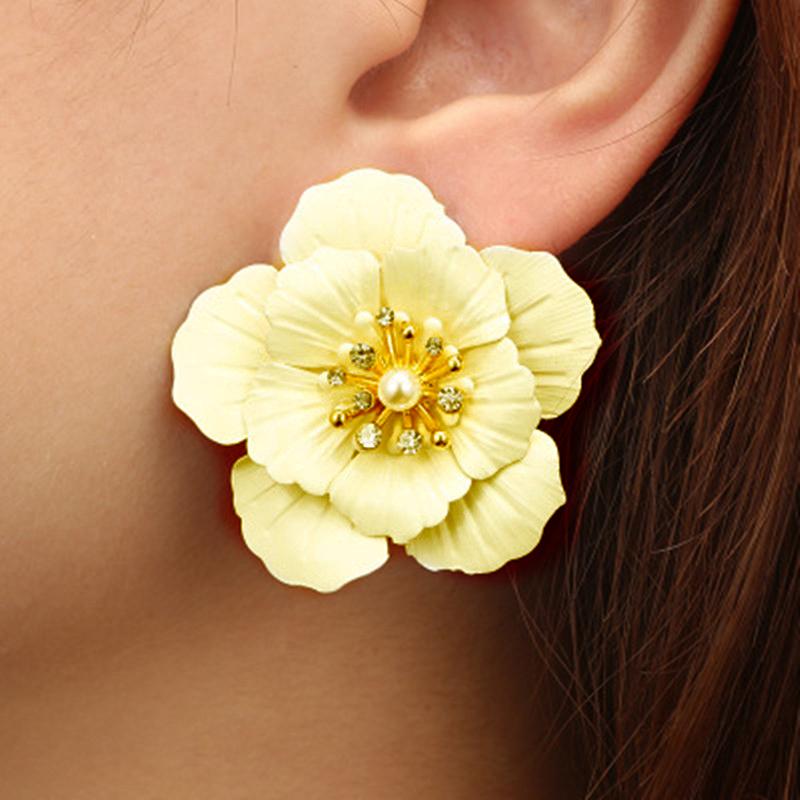 ピアス 花 フラワー 大きい パール ラインストーン ビジュー ビンテージ アクセサリー 大人 可愛い  クリスマス ガーリー パーティ大きめ |  | 06