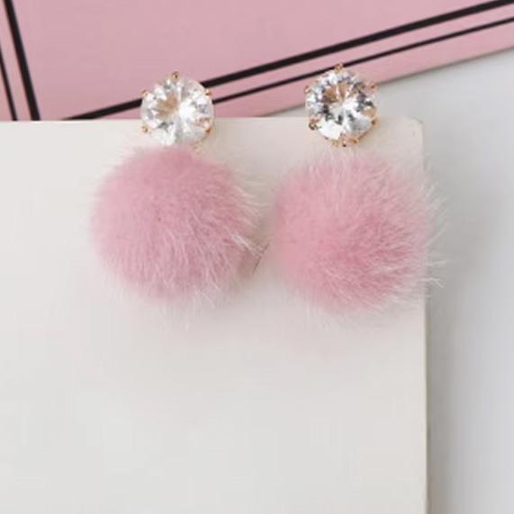 ピアス ぽんぽん ポンポン ハンドメイド ふわふわ 可愛い ラビット 