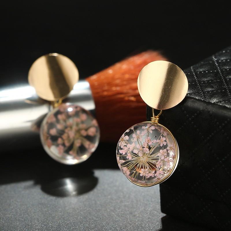 ピアス クリア レジン 花 フラワー 透明 ボール ハンドメイド ドライ