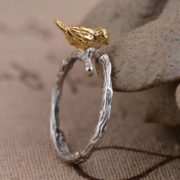 リング 指輪 小鳥 小枝 シルバー フリーサイズ ゴールド 鳥 鳥雑貨 インコ オウム アクセサリー レディース 可愛い  リース プレゼント ギフト | 
