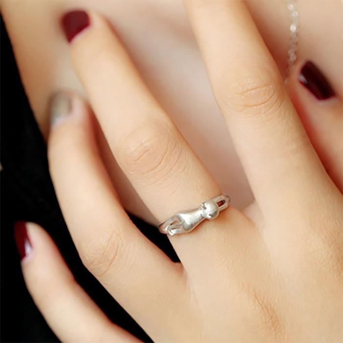 リング 指輪 ネコ 背伸び 猫 ねこ キャット ガーリー レディース ヴィンテージ ゆびわ フリーサイズ アクセサリー エレガント 高品質 ギフト プレゼント 人気 |  | 01