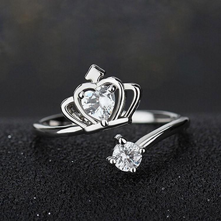 クラウンキュービックジルコニアリング シルバー925 CZ 指輪 ゆびわ フリーサイズ アクセサリー エレガント 高品質 人気 プレゼント レディース silver925 |  | 07