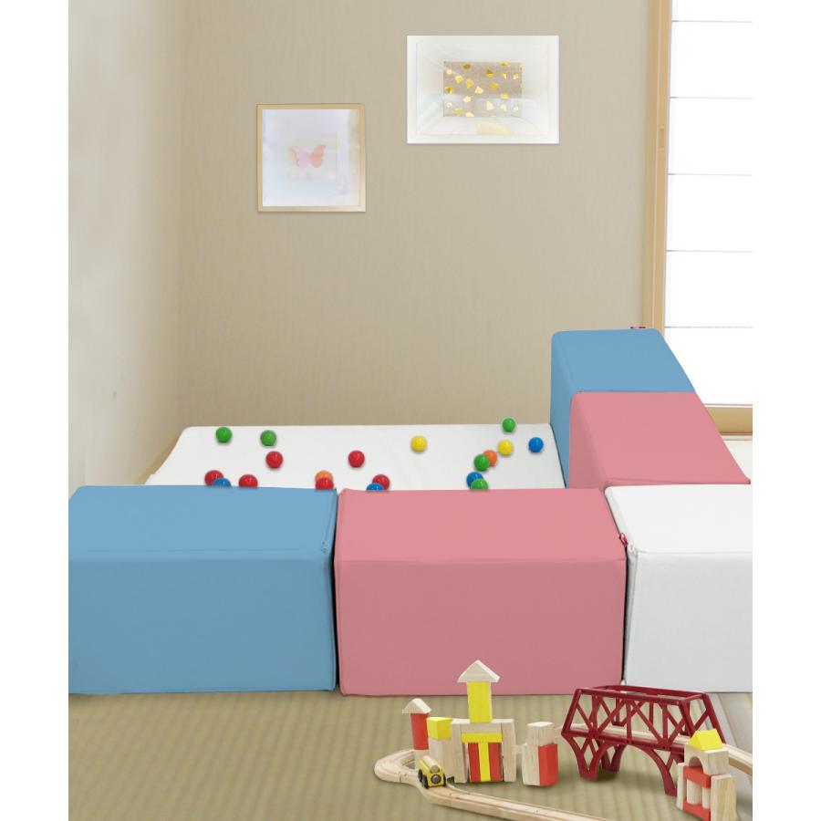 交渉中】【最終価格】キッズコーナー ブロック＆マットセット