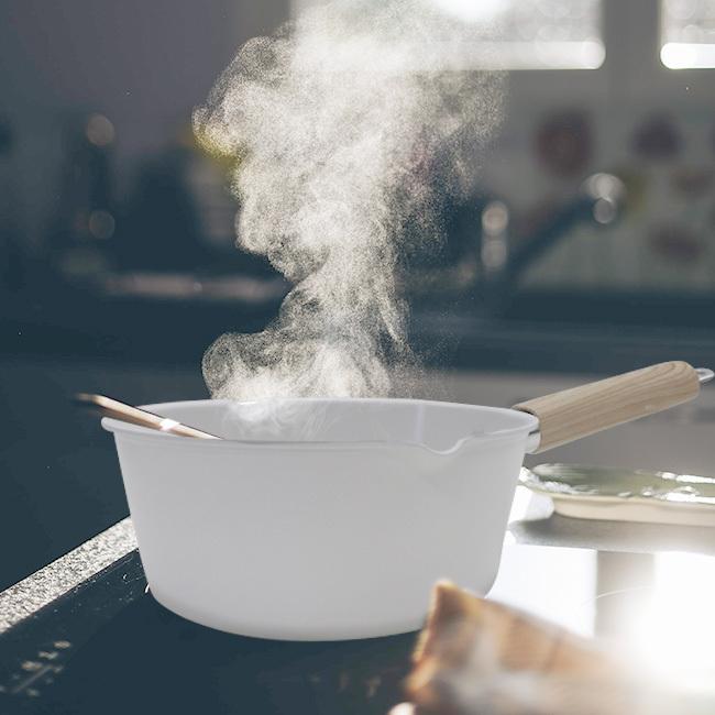 かわいい セラミック 雪平鍋 20cm | IH対応 片手鍋 2.4L セラミック