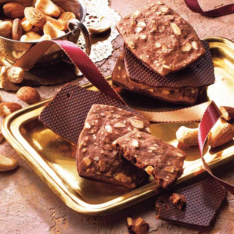 ロイズ 公式 ROYCE’ チョコレートサブレ[アーモンド&カシューナッツ] スイーツ お菓子 プチギフト 個包装 ポイント利用 | ROYCE' | 01