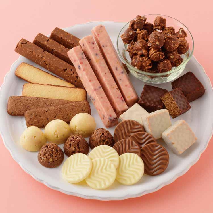 ロイズ 公式 ROYCE' 期間数量限定 バレンタインチョコレートセレクション[ロイズスイートシーズン] ギフト 詰め合わせ ポイント利用 | ROYCE' | 02