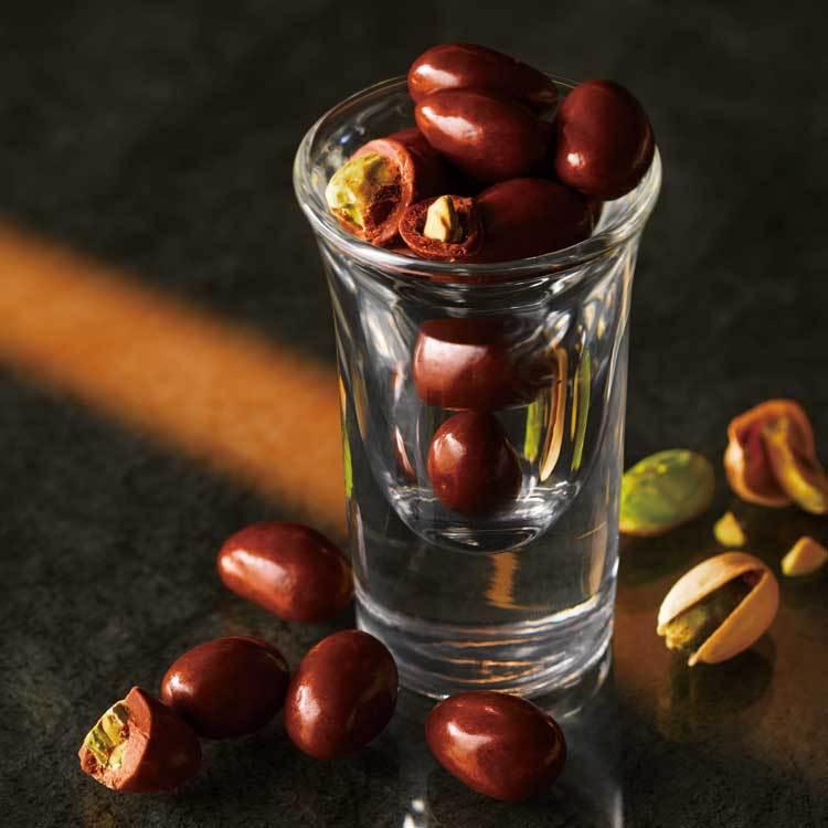 バレンタイン 2026 ロイズ 公式 ROYCE’ ウイスキーの肴(あて) スイーツ ギフト プチギフト チョコレート 詰め合わせ ポイント利用 | ROYCE' | 03