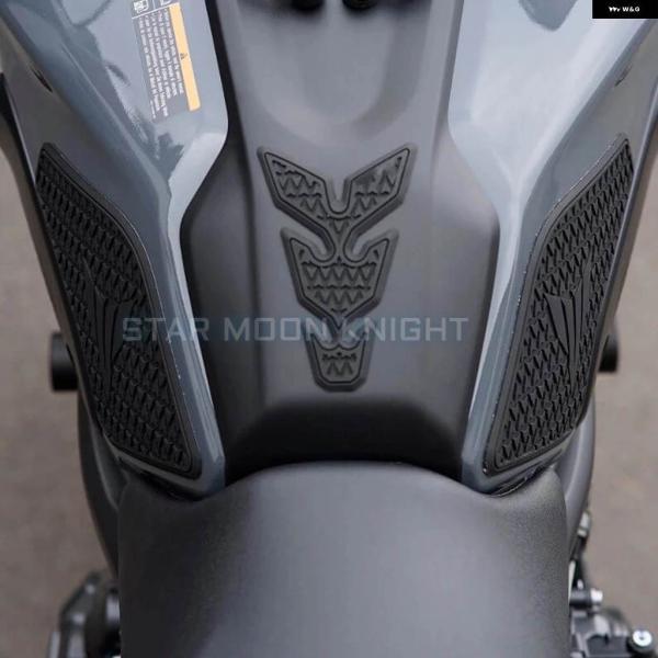 並行輸入品ヤマハ MT07 MT-07 2021-2024 サイド燃料タンク パッド プロテクター ステッカー デカール ガスニー グリップ トラクション パッドの画像