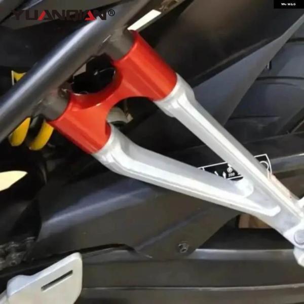 並行輸入品リア フットレスト エクステンション ホンダ CB650R 2018-2020 CB650 650R バイク アクセサリー フットレストの画像