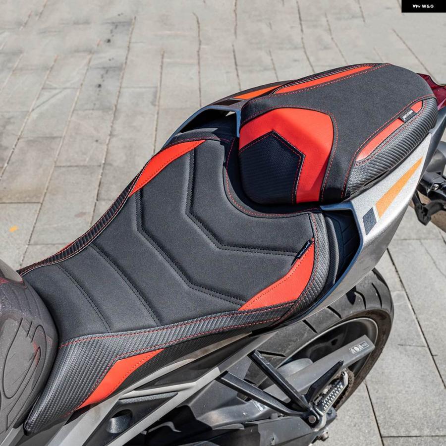 並行輸入品トライアンフ DAYTONA660 2024 2025年モデル フロントリア パッシデントシートカバー クッション ピリオン バイク アクセサリーの画像