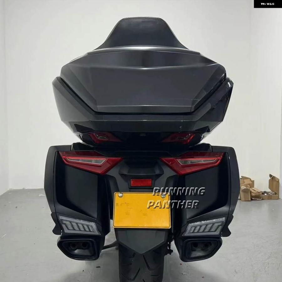 並行輸入品 バイク リア サドルバッグ サドルバッグ ウィンカー LEDライト ランプ ホンダ ゴールドウイング ゴールドウイング GLの画像