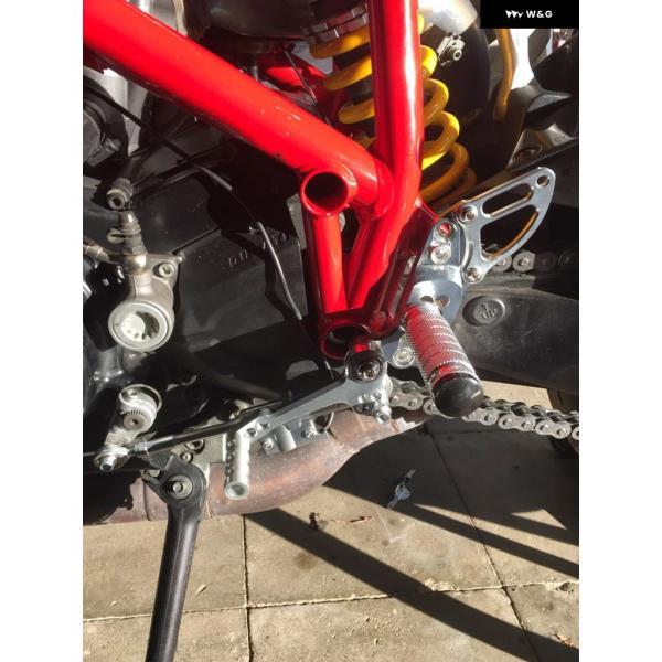 並行輸入品 ドゥカティ STREETFIGHTER 848 1100用 調整可能 合金 リアセット フットペグ フットレスト オートバイ バイク フットペグ リアセット ペダルの画像