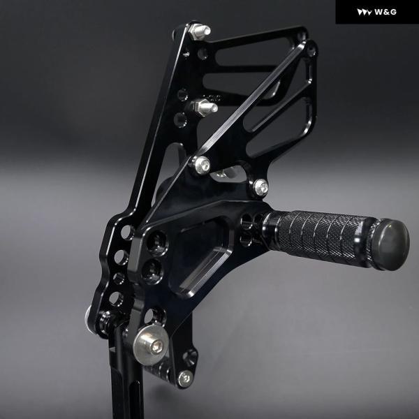 並行輸入品 スズキ GSXR600 GSXR750 2011-2025 CNC オートバイ バイク フットレスト リアセット フットペグ フットペグ ペダル GSX-R 750 2020 2021 2022用の画像