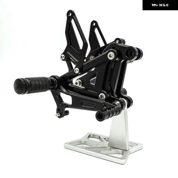 並行輸入品 MV AGUSTA F3 675 EAS BRUTALE 2012 - 2017用 オートバイ バイク リアセット フットレスト アルミCNC フットペグ ライダー リアセットの画像