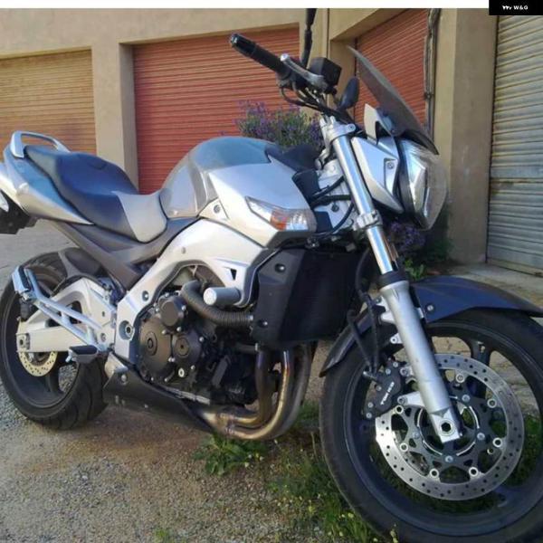 並行輸入品スズキ GSR 600 2006-2010 GSR 400 2006-2017 バイク フロントターンランプ シグナルライト カバー GSR400/600 アクセサリー_1