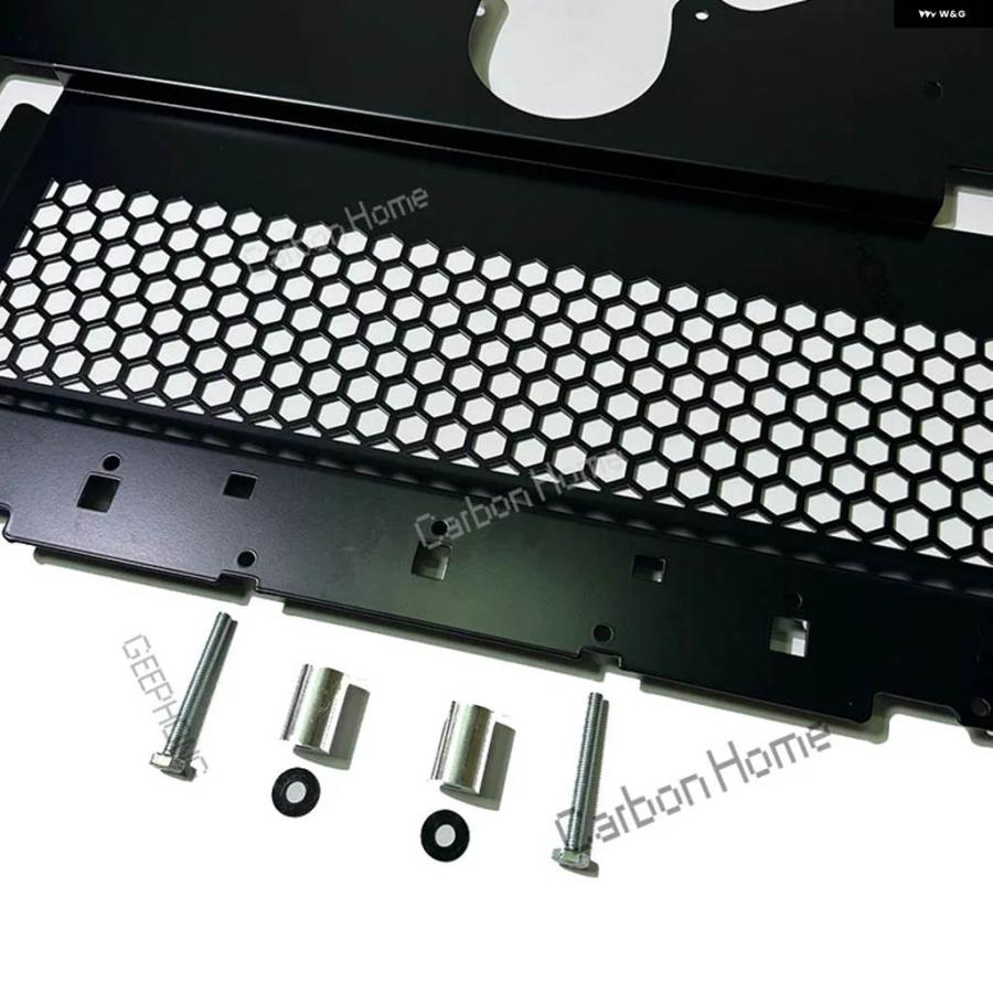 並行輸入品 アルミプロテクトプレート オイルクーラー スキッドプレート ガード ベント BMW M2 M3 M4 G87 G80 G81G82 G83 2021+の画像