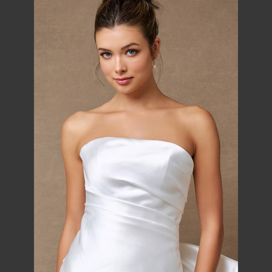 リボンテール ホワイトドレス ミカドサテン 結婚式 ウェディング 白 Aライン トレーン ウエディングフォト 大きいサイズ プラスサイズ ラグジュアリー FD-080299の画像