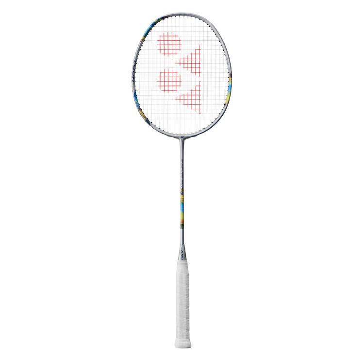 YONEXバドミントンラケット 【ガット張無料】【 ナノフレア700