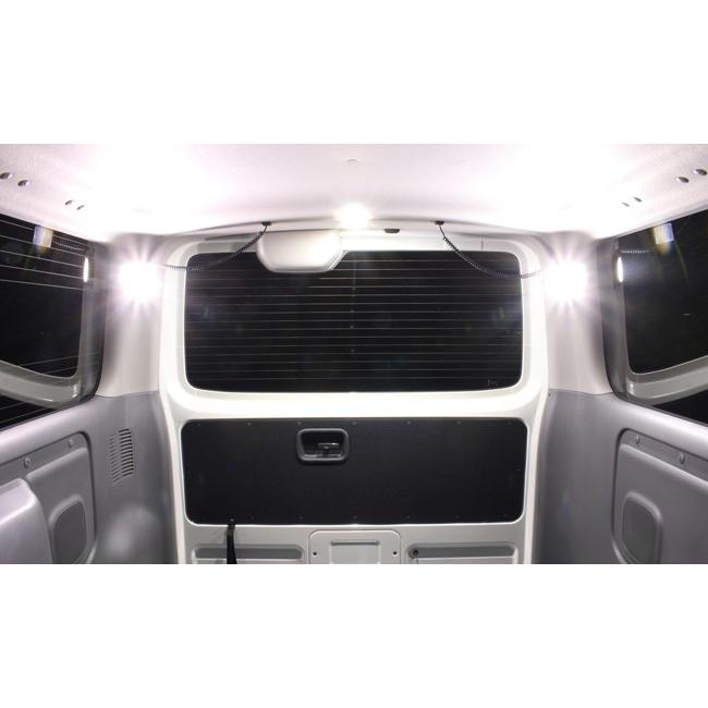 ケンスタイル マグネットLEDライト キャラバン ナローボディ 型式 E26 年式 H24/6- ≪ ダブル LED：面発光仕様 ベース材質：ポリウレタン樹脂 ≫【 MAMGW2 】 | KENSTYLE | 02