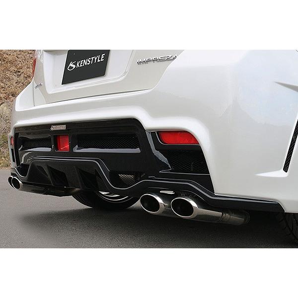 ケンスタイル 4本出しマフラー スバル インプレッサスポーツ 1.6L CVT 