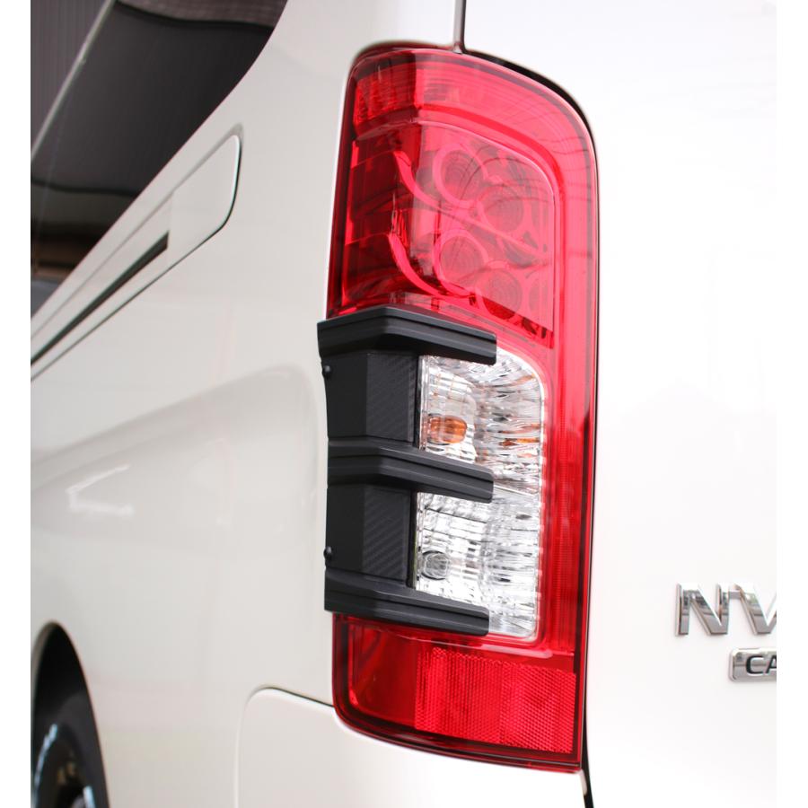 ケンスタイル テールレンズカバー キャラバン ナローボディ 型式 E26 年式 H29/7- グレード プレミアムGX ≪ マッドブラック塗装仕様 ≫ | KENSTYLE | 05