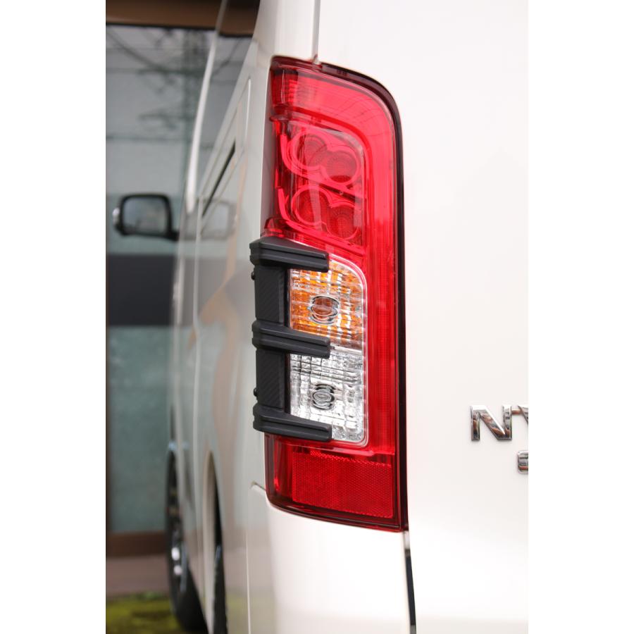 ケンスタイル テールレンズカバー キャラバン ナローボディ 型式 E26 年式 H29/7- グレード プレミアムGX ≪ マッドブラック塗装仕様 ≫ | KENSTYLE | 06